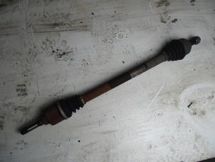 Used Front drive shaft, right Peugeot 207/207+ (WA/WC/WM) 1.6 16V VTi Price € 25,00 Margin scheme offered by Autohandel & Demontage Weteringbrug