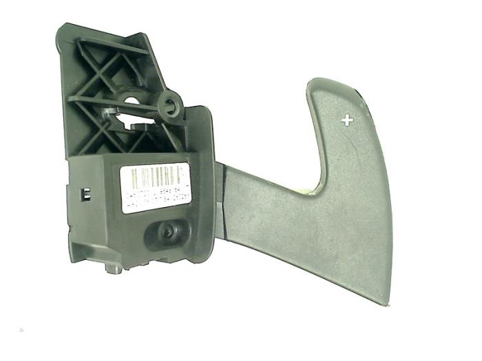 Usagé Kit manettes de commande Citroen C4 Picasso (UD/UE/UF) 2.0 16V Autom. Prix € 30,00 Règlement à la marge proposé par Autohandel & Demontage Weteringbrug
