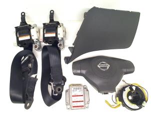 Usagé Kit + module airbag Nissan Pixo (D31S) 1.0 12V Prix € 250,00 Règlement à la marge proposé par Autohandel & Demontage Weteringbrug