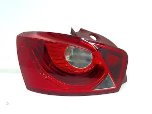 Używane Tylne swiatlo pozycyjne lewe Seat Ibiza IV (6J5) 1.2 TDI Ecomotive Cena € 25,00 Procedura marży oferowane przez Autohandel & Demontage Weteringbrug