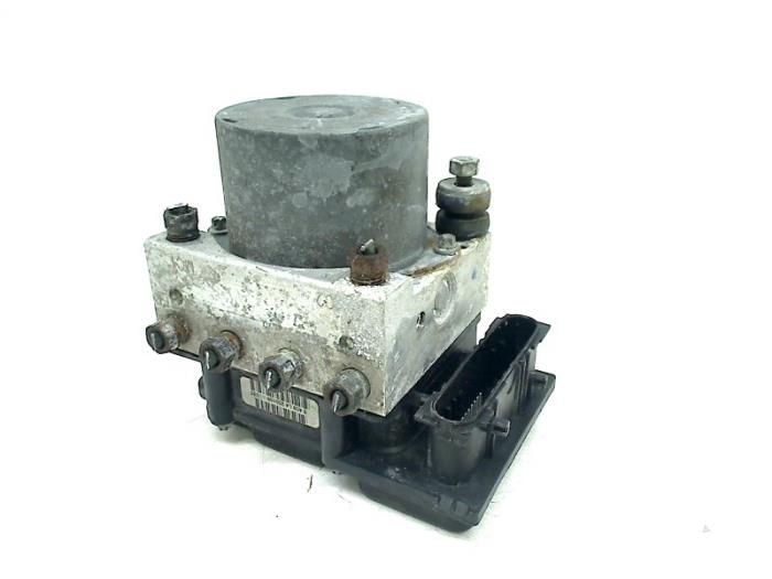 Gebrauchte ABS Pumpe Citroen C1 1.0 12V Preis € 20,00 Margenregelung angeboten von Autohandel & Demontage Weteringbrug