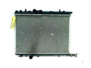 Used Radiator Peugeot 206 (2A/C/H/J/S) 1.4 XR,XS,XT,Gentry Price € 30,00 Margin scheme offered by Autohandel & Demontage Weteringbrug