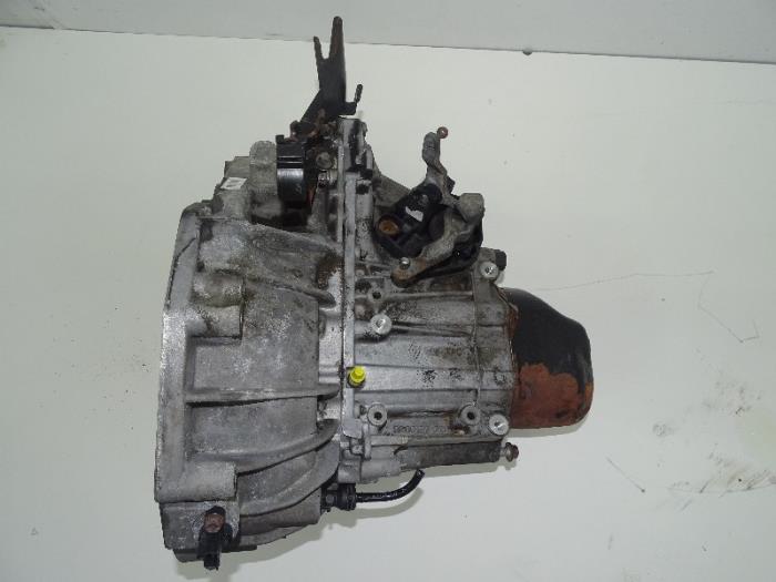 Gebrauchte Getriebe Nissan Micra (K12) 1.0 16V Preis € 200,00 Margenregelung angeboten von Autohandel & Demontage Weteringbrug