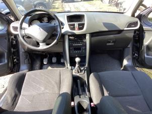 Used Airbag set + dashboard Peugeot 207/207+ (WA/WC/WM) 1.6 16V Price € 200,00 Margin scheme offered by Autohandel & Demontage Weteringbrug