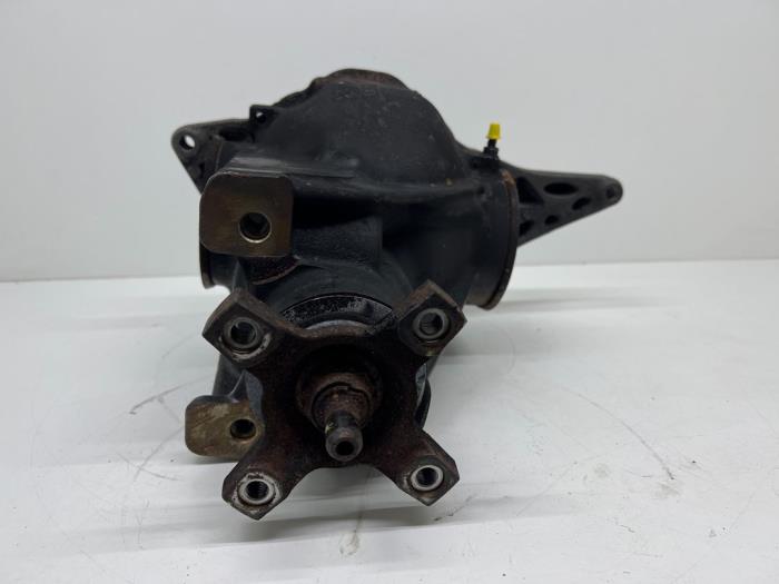 Rear differential from a Mercedes-Benz Vito (447.6) 2.0 114 CDI 16V 2020