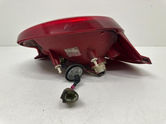 Taillight, right from a Chevrolet Matiz (M200) 0.8 S,SE 2006