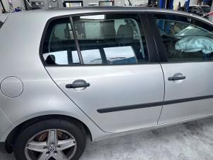 Used Rear door 4-door, right Volkswagen Golf V (1K1) 1.4 TSI 122 16V Price € 100,00 Margin scheme offered by Autohandel & Demontage Weteringbrug