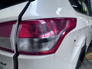 Gebrauchte Rücklicht rechts Ford Usa Escape Preis € 100,00 Margenregelung angeboten von Autohandel & Demontage Weteringbrug