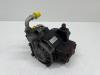 Pompe carburant mécanique d'un Volkswagen Caddy III (2KA,2KH,2CA,2CH) 1.6 TDI 16V 2012