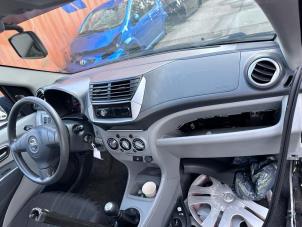 Usagé Kit + module airbag Nissan Pixo (D31S) 1.0 12V Prix € 250,00 Règlement à la marge proposé par Autohandel & Demontage Weteringbrug
