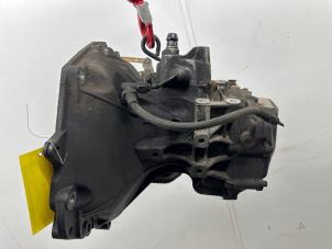 Gebrauchte Getriebe Opel Corsa D 1.2 16V Preis € 150,00 Margenregelung angeboten von Autohandel & Demontage Weteringbrug