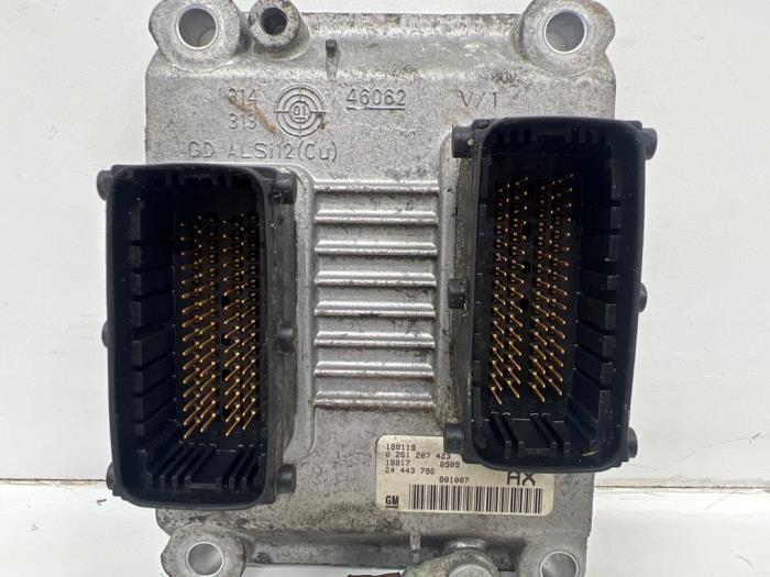 Komputer sterowania silnika z Opel Corsa C (F08/68) 1.2 16V 2001