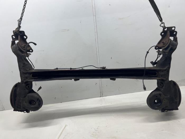 Gebrauchte Hinterachse Vorderradantrieb Citroen C4 Grand Picasso (UA) 2.0 HDiF 16V 135 Preis € 150,00 Margenregelung angeboten von Autohandel & Demontage Weteringbrug