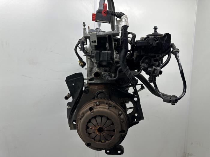 Motor van een Fiat 500 (312) 1.2 2010