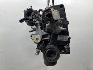 Motor van een Fiat 500 (312) 1.2 2010