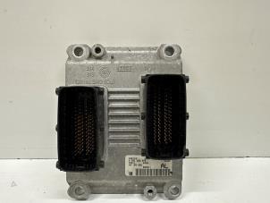 Usagé Ordinateur gestion moteur Opel Agila (A) 1.2 16V Prix € 40,00 Règlement à la marge proposé par Autohandel & Demontage Weteringbrug