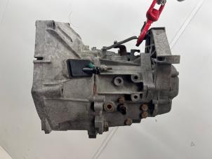 Używane Skrzynia biegów Alfa Romeo MiTo (955) 1.3 JTDm 16V Eco Cena € 200,00 Procedura marży oferowane przez Autohandel & Demontage Weteringbrug