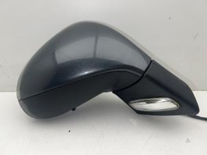 Used Wing mirror, right Peugeot 207 SW (WE/WU) 1.6 16V Price € 30,00 Margin scheme offered by Autohandel & Demontage Weteringbrug
