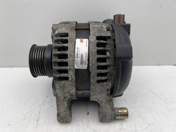 Używane Pradnica Volvo V50 (MW) 2.0 D 16V Cena € 40,00 Procedura marży oferowane przez Autohandel & Demontage Weteringbrug