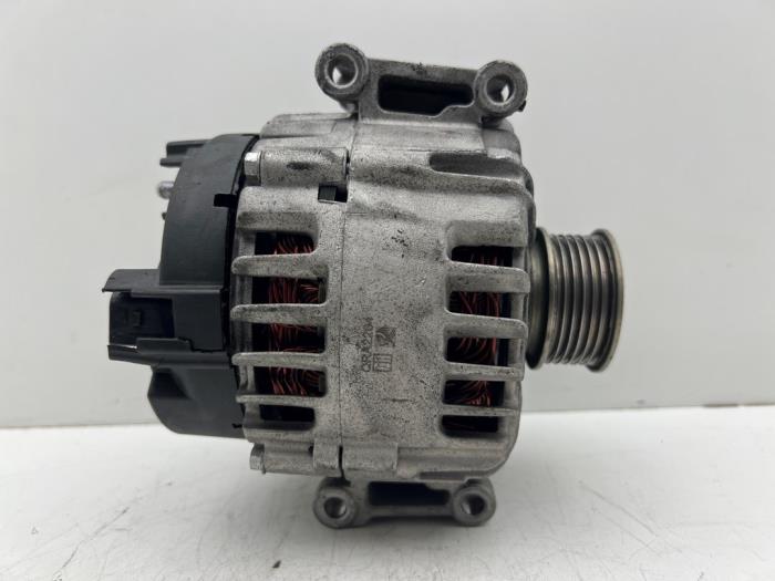 Begagnade Dynamo Audi A4 Avant (B6) 2.5 TDI 24V Pris € 50,00 Marginaltabell erbjuds av Autohandel & Demontage Weteringbrug