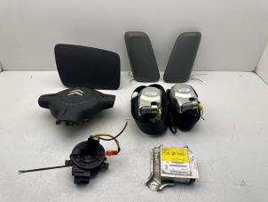 Usados Juego y módulo de airbag Citroen C1 1.0 12V Precio € 250,00 Norma de margen ofrecido por Autohandel & Demontage Weteringbrug