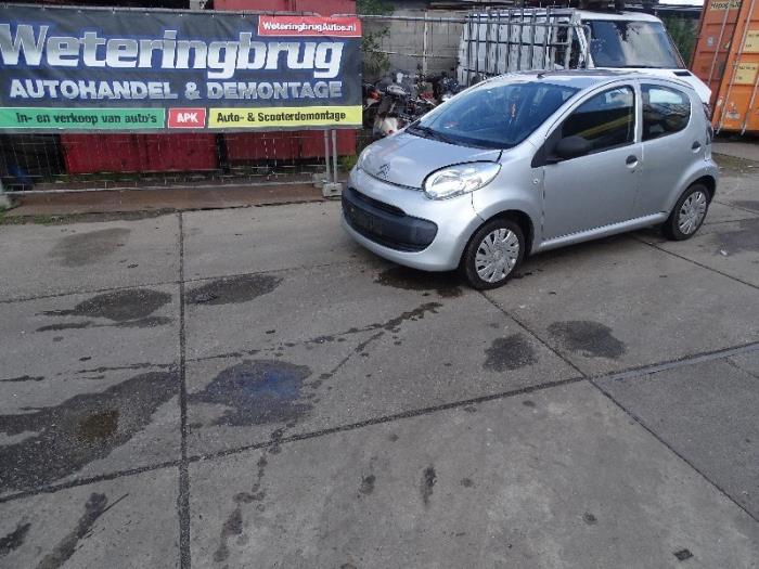 Usagé Train arrière complet Citroen C1 1.0 12V Prix € 100,00 Règlement à la marge proposé par Autohandel & Demontage Weteringbrug