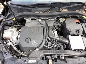 Używane Pradnica Mercedes GLA (H247) 1.3 200 Turbo 16V Cena € 250,00 Procedura marży oferowane przez Autohandel & Demontage Weteringbrug
