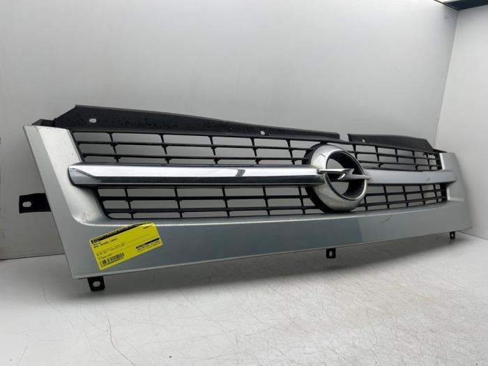 Grille from a Opel Movano (4A1; 4A2; 4B2; 4B3; 4C2; 4C3) 2.5 CDTI 2006