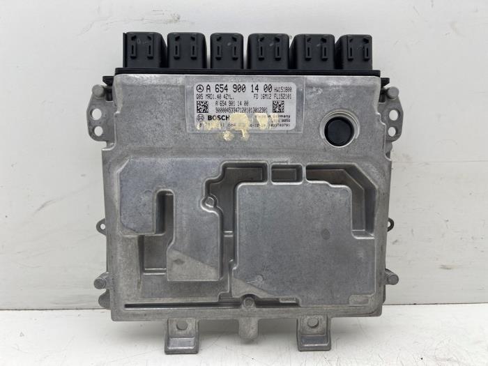 Used Engine management computer Mercedes E Estate (S213) E-220d 2.0 Turbo 16V Price € 170,00 Margin scheme offered by Autohandel & Demontage Weteringbrug
