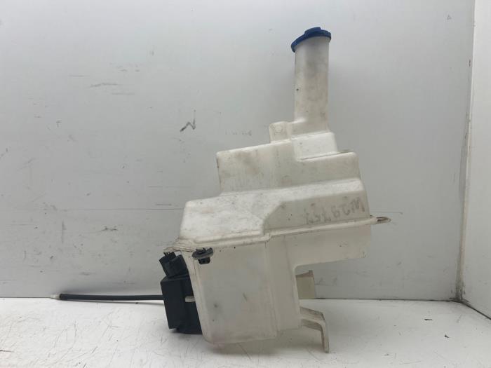 Hyundai I10 Scheibensprühertanks vorne Vorrat | ProxyParts.de