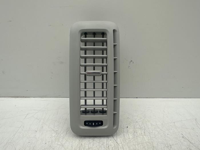 Roof air vent grille