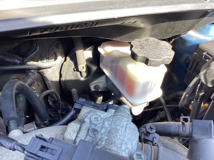 Usagé Servo frein Hyundai i10 (F5) 1.1i 12V Prix € 30,00 Règlement à la marge proposé par Autohandel & Demontage Weteringbrug