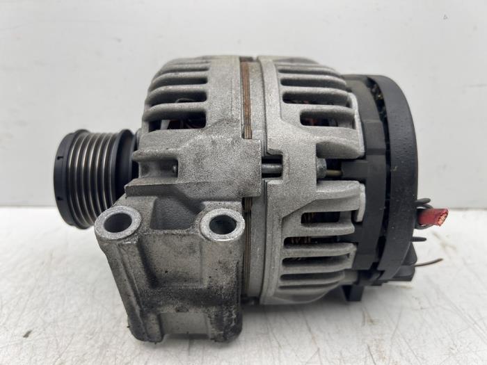 Begagnade Dynamo Renault Scénic I (JA) 1.6 16V Pris € 30,00 Marginaltabell erbjuds av Autohandel & Demontage Weteringbrug