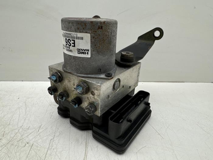 Gebrauchte ABS Pumpe Hyundai H-300 2.5 CRDi Preis € 165,00 Margenregelung angeboten von Autohandel & Demontage Weteringbrug