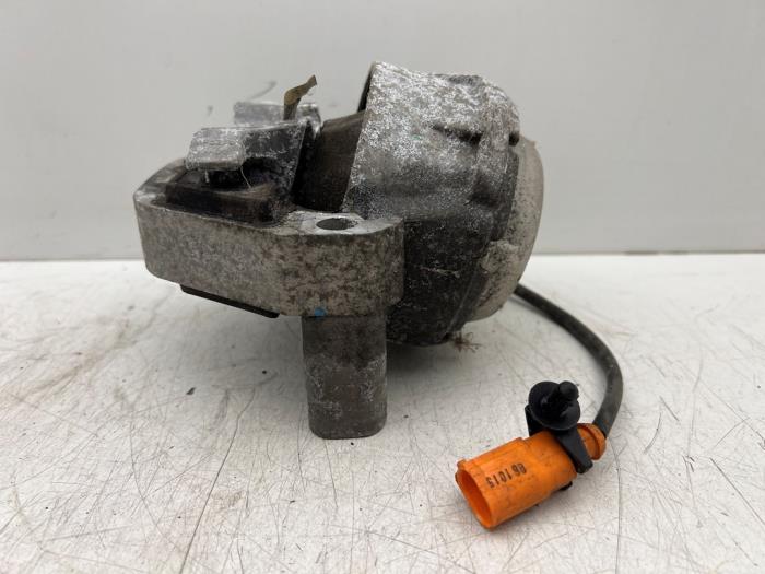 Used Engine mount Audi A6 Avant (C7) 3.0 TDI V6 24V biturbo Quattro Price € 40,00 Margin scheme offered by Autohandel & Demontage Weteringbrug