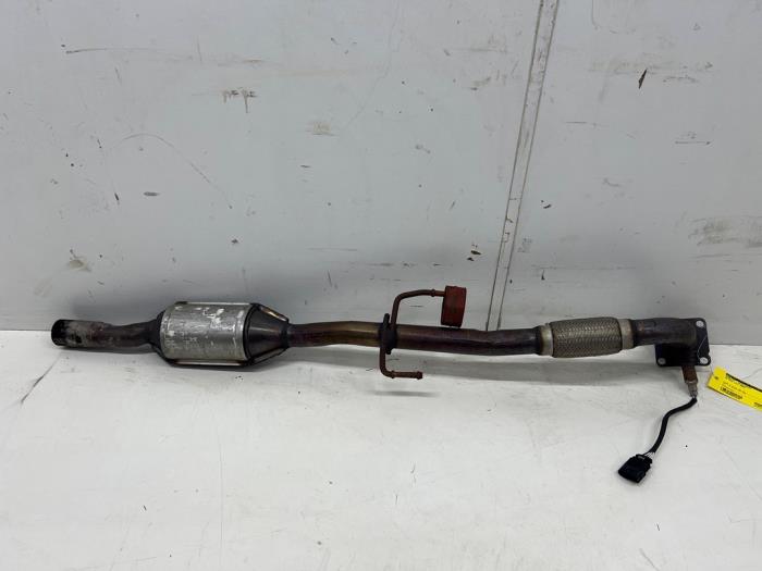 Used Front pipe + catalyst Volkswagen Polo III (6N2) 1.4 16V 75 Price € 100,00 Margin scheme offered by Autohandel & Demontage Weteringbrug