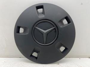 Used Wheel cover (spare) Mercedes Vito (447.6) 2.2 116 CDI 16V Price € 10,00 Margin scheme offered by Autohandel & Demontage Weteringbrug