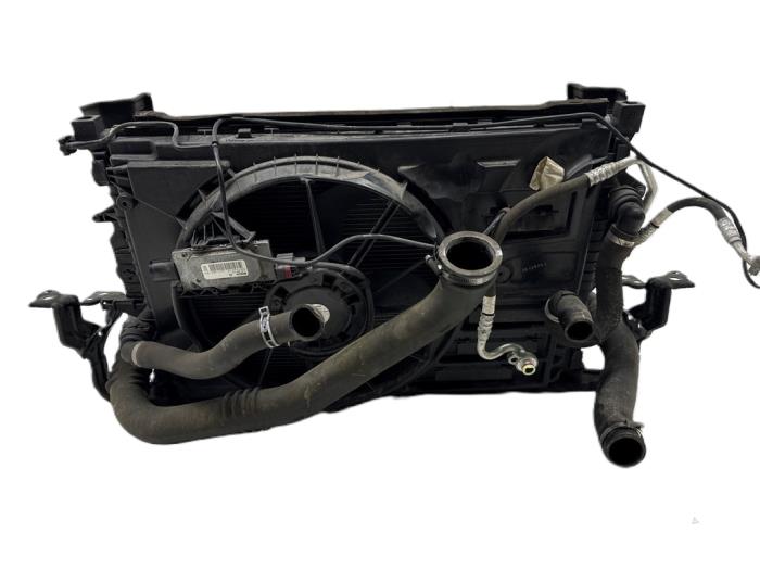 Front end, complete Volvo V40 1.6 T3 GTDi 16V 49800 - 32137338