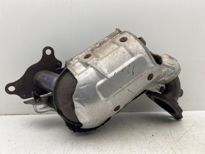 Usagé Catalyseur Renault Clio IV Estate/Grandtour (7R) 0.9 Energy TCE 90 12V Prix € 145,00 Règlement à la marge proposé par Autohandel & Demontage Weteringbrug