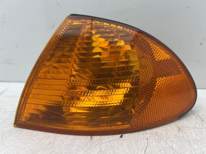 Front indicator light – 1315106