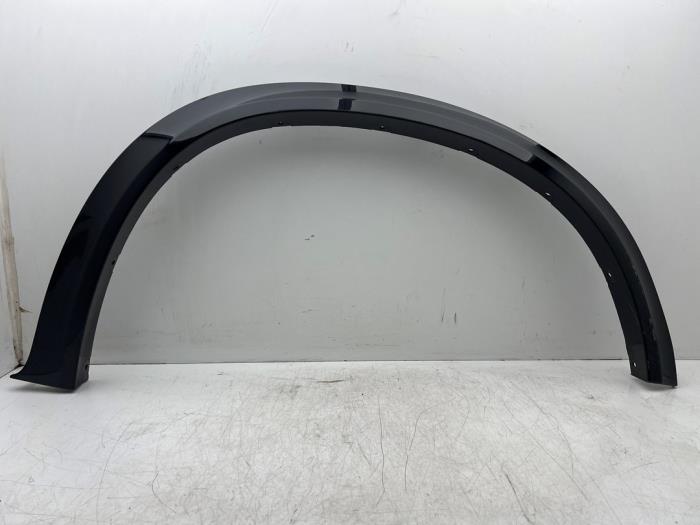 Wheel arch trim