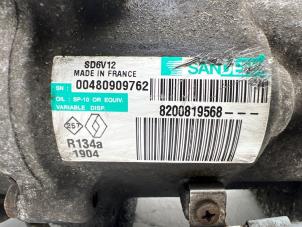 Compresseur de clim d'un Renault Clio III (BR/CR) 1.2 16V TCe 100 2007