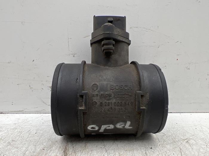 Begagnade Luftflödesmätare Opel Corsa C (F08/68) 1.7 CDTi 16V Pris € 15,00 Marginaltabell erbjuds av Autohandel & Demontage Weteringbrug