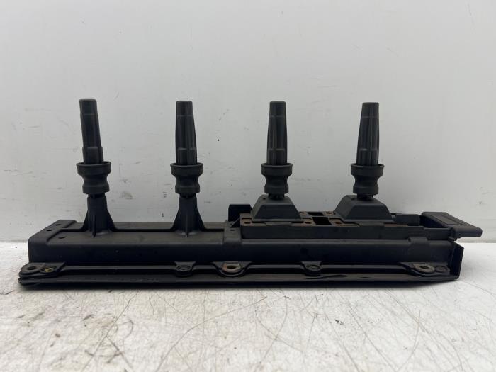 Usagé Bobine Peugeot 306 (7A/C/S) 2.0 16V Prix € 10,00 Règlement à la marge proposé par Autohandel & Demontage Weteringbrug