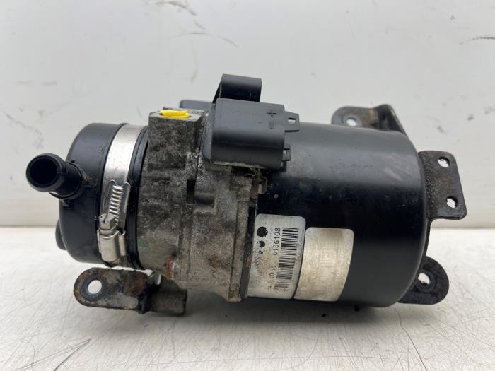 Usagé Pompe de direction BMW Mini (R50/53) 1.6 16V Cooper Prix € 320,00 Règlement à la marge proposé par Autohandel & Demontage Weteringbrug