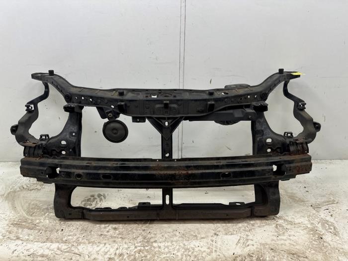 Używane Panel przedni Kia Picanto (BA) 1.0 12V Cena € 100,00 Procedura marży oferowane przez Autohandel & Demontage Weteringbrug