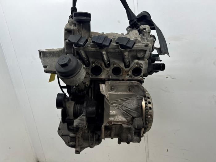 Używane Silnik Volkswagen Fox (5Z) 1.2 Cena € 400,00 Procedura marży oferowane przez Autohandel & Demontage Weteringbrug