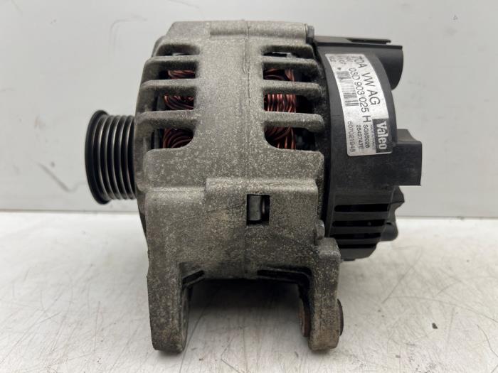 Begagnade Dynamo Volkswagen Fox (5Z) 1.2 Pris € 45,00 Marginaltabell erbjuds av Autohandel & Demontage Weteringbrug