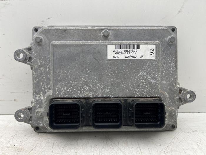 Used Engine management computer Honda Insight (ZE2) 1.3 16V VTEC Price € 100,00 Margin scheme offered by Autohandel & Demontage Weteringbrug