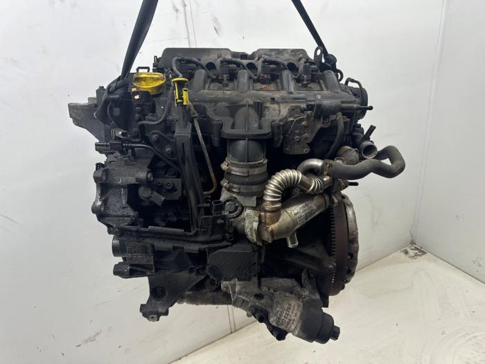 Używane Silnik Opel Movano (4A1; 4A2; 4B2; 4B3; 4C2; 4C3) 2.5 CDTI 16V DPF Cena € 1.950,00 Procedura marży oferowane przez Autohandel & Demontage Weteringbrug